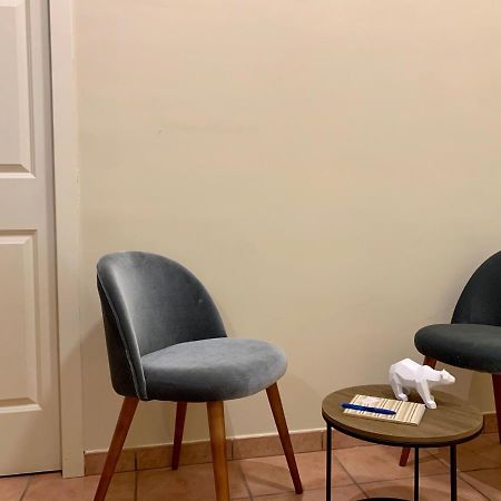 A Due Passi Dal Ponte Hotel Taranto Eksteriør billede