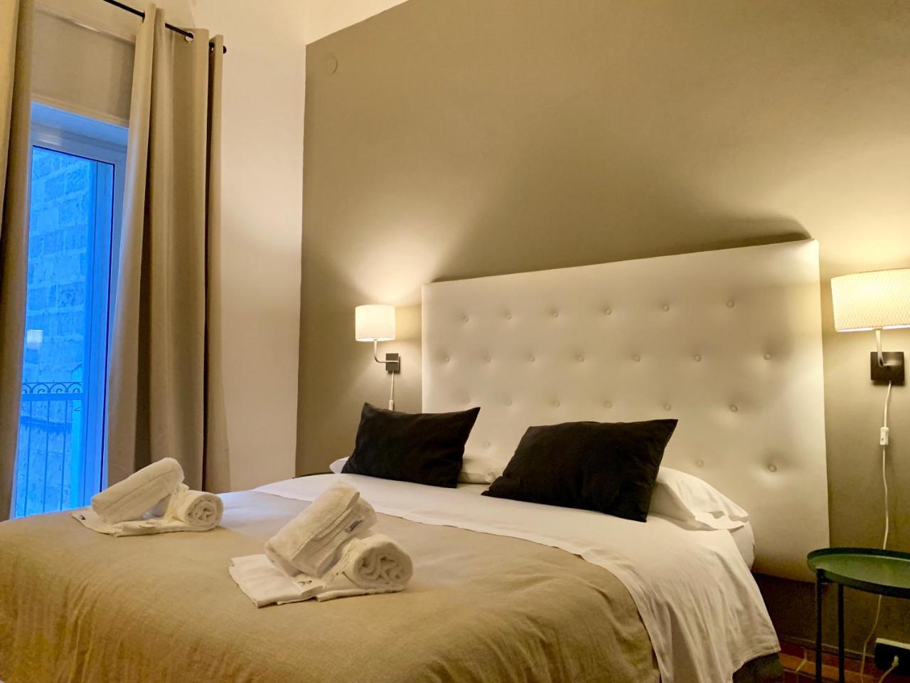 A Due Passi Dal Ponte Hotel Taranto Eksteriør billede